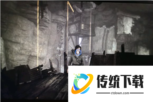 古墓丽影10邪恶溪谷文献怎么玩